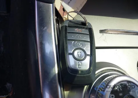 2021 Ford Explorer Xlt из США, поврежденный, VIN 1FMSK7DH4MGA11247